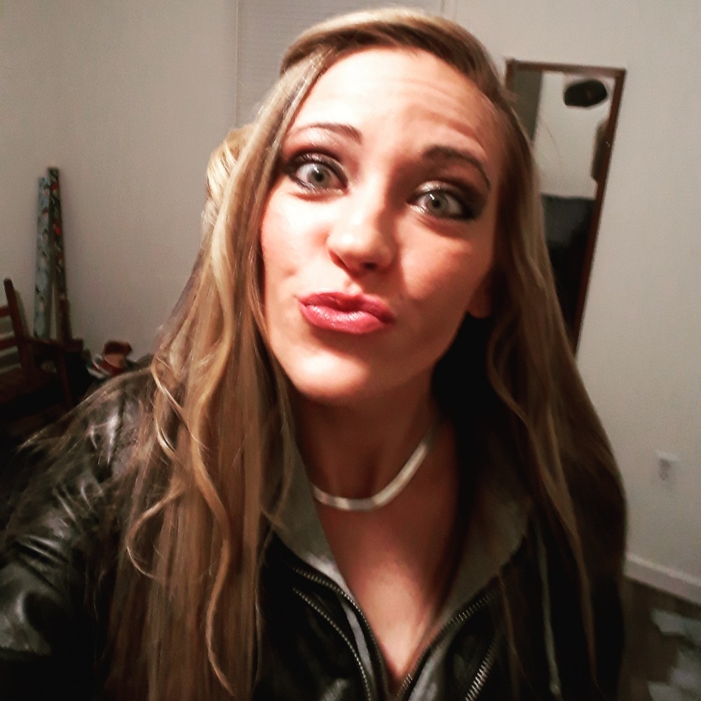 Meet your Posher, Mandy